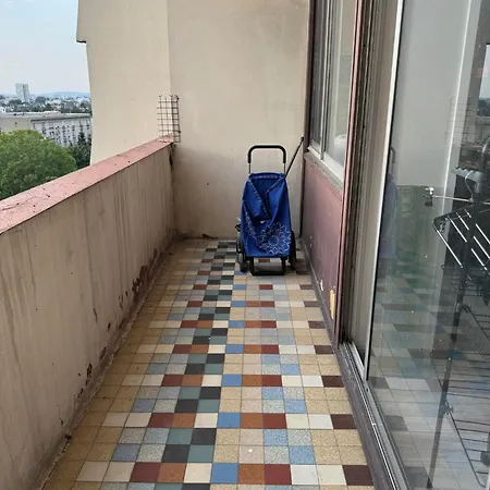A Cj Privatunterkunft Bobigny